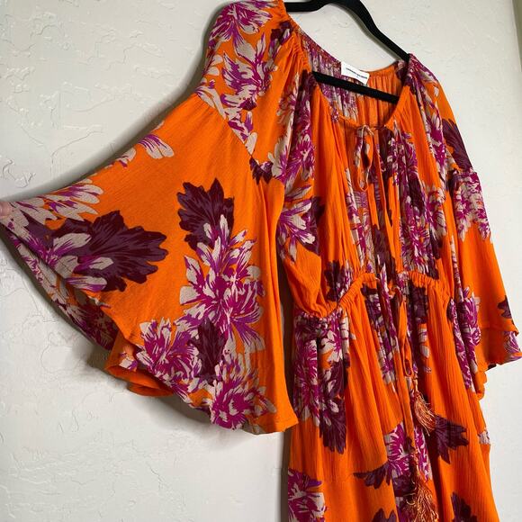 Goodnight Macaroon NWT Orange Floral Boho Romper Small - Picture 3 of 11